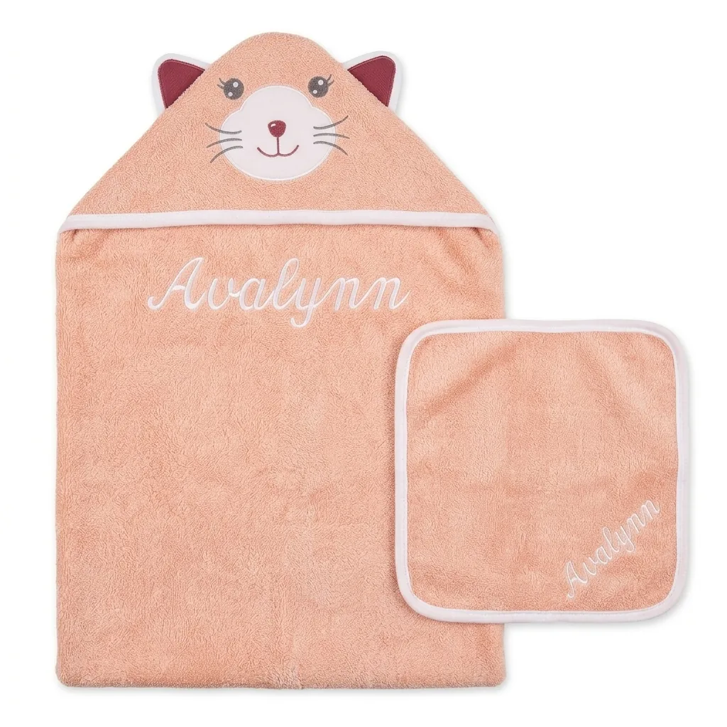 Custom embroidery and decoration by Bossa: embroidery baby blanket